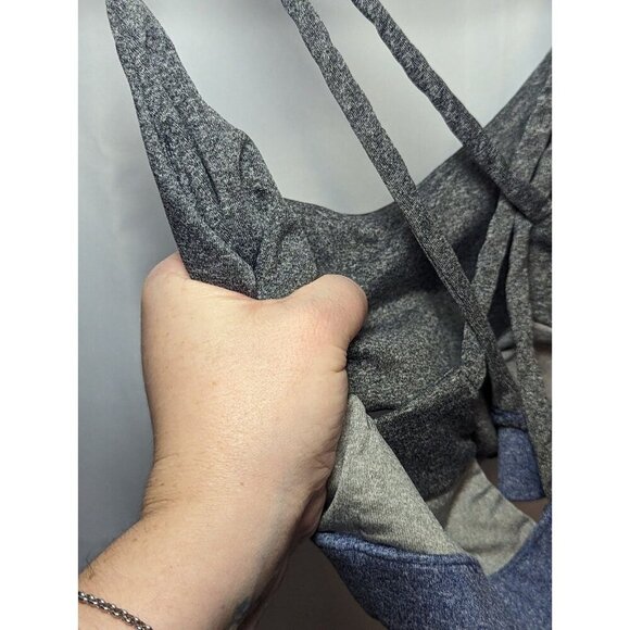 Aero Aeropostale Women's Size Medium Colorblock Strappy Sports Bra - Picture 6 of 14